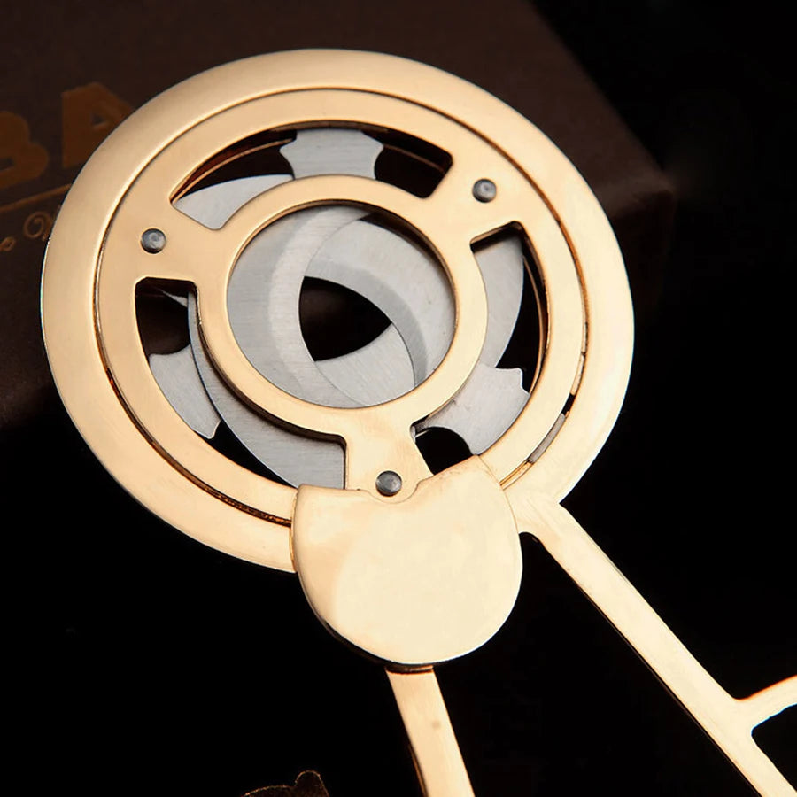 Luxury 3 Blades Stainless Steel Gold Plated Sharp Cigar Cutter Pocket Gadgets Zigarre Knife Cuban Cigars Scissors Accessories